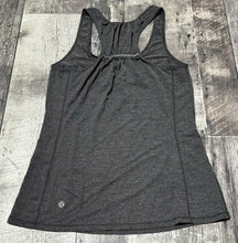 Load image into Gallery viewer, lululemon grey tank top - Her size approx S
