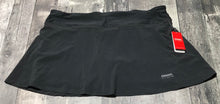 Load image into Gallery viewer, Running Room black skort - Hers size 2XL
