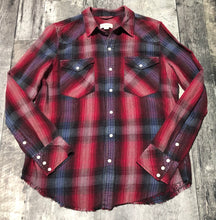 Load image into Gallery viewer, Golden by TNA red/blue plaid button up shirt - Hers size L
