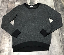 Load image into Gallery viewer, Wilfred grey/black long sleeve - Hers size XS
