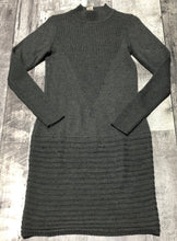 Load image into Gallery viewer, Max Studio grey long sleeve knit dress - Hers size L
