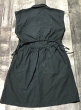 Load image into Gallery viewer, GAP black dress - Hers size S
