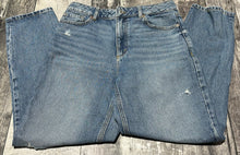 Load image into Gallery viewer, Dynamite blue ripped high rise jeans - Hers size 27
