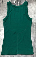 Load image into Gallery viewer, Kit + Ace green tank top - Hers size XXS

