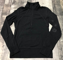 Load image into Gallery viewer, lululemon black light zip up jacket - Hers size approx S

