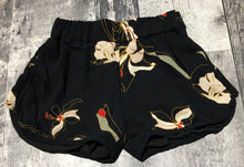 Load image into Gallery viewer, Little Moon black/cream/green/red shorts - Hers size XS
