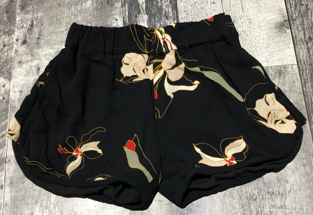 Little Moon black/cream/green/red shorts - Hers size XS