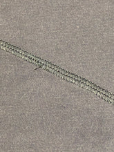 Load image into Gallery viewer, lululemon navy capri leggings - Hers size 6
