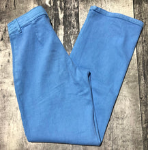 Load image into Gallery viewer, Wilfred Free blue high rise jeans - Hers size 00

