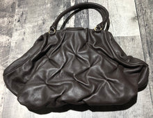 Load image into Gallery viewer, Smythson brown large purse

