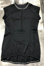Load image into Gallery viewer, lululemon black bike shirt - Hers size approx S
