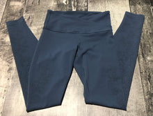 Load image into Gallery viewer, lululemon blue high rise leggings - Hers size 4
