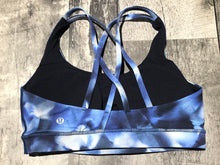 Load image into Gallery viewer, lululemon blue/white sports bra - Hers size 8
