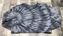 Load image into Gallery viewer, Wilfred Free blue/light blue crop sweater - Hers size M
