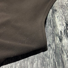 Load image into Gallery viewer, lululemon brown tank top - Hers size approx S
