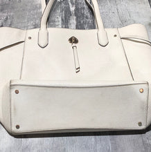 Load image into Gallery viewer, Kate Spade cream purse
