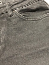 Load image into Gallery viewer, Topshop black high rise jeans - Hers size 26
