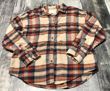 Load image into Gallery viewer, American Eagle cream/red/navy button up plaid - Hers size M
