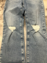 Load image into Gallery viewer, AG light blue high rise crop jeans - Hers size 25
