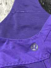 Load image into Gallery viewer, lululemon purple sports bra - Hers size 6
