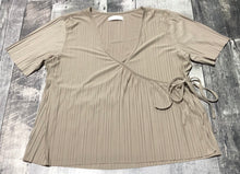 Load image into Gallery viewer, Oak + Fort beige tie up blouse - Hers size M
