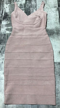 Load image into Gallery viewer, Babaton mauve bandage dress - Hers size S
