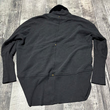 Load image into Gallery viewer, Wilfred black cardigan - Hers size XXS
