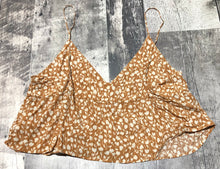 Load image into Gallery viewer, Little Moon brown/cream crop tank top - Hers size M
