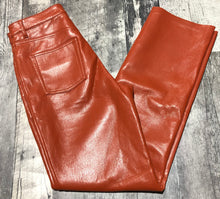 Load image into Gallery viewer, Wilfred dark orange melina high rise pants - Hers size 4
