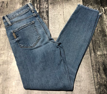 Load image into Gallery viewer, Paige high rise skinny jeans - Hers size 25
