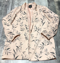 Load image into Gallery viewer, Dynamite light pink/black blazer - Hers size L
