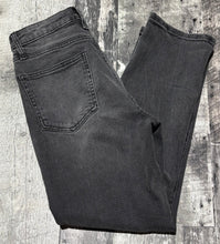 Load image into Gallery viewer, Joe’s grey high rise jeans -Hers size 26
