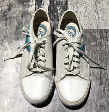 Load image into Gallery viewer, Diesel off white/blue sneakers - Hers size 7
