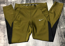 Load image into Gallery viewer, Nike green/black leggings - Hers size M
