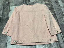 Load image into Gallery viewer, Lili Sidinio pink light jacket - Hers size S
