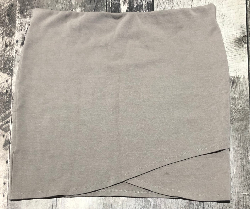 Sunday Best grey skirt - hers size L