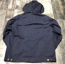 Load image into Gallery viewer, Babaton navy light jacket - Hers size XS
