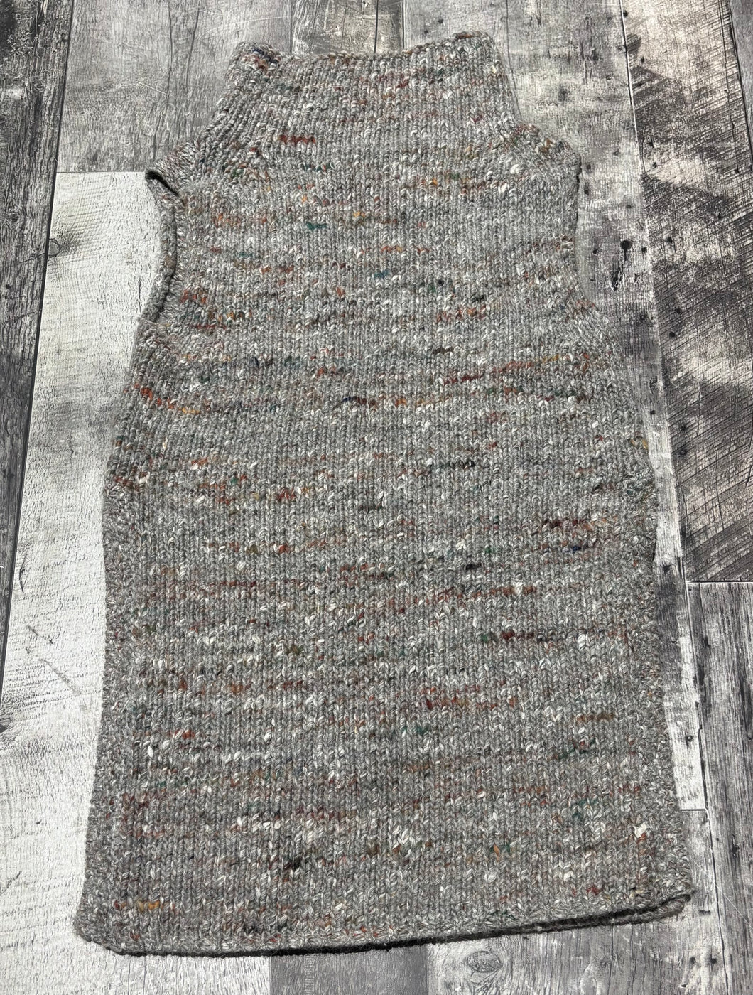Wilfred grey/green tank sweater - Hers size XXS