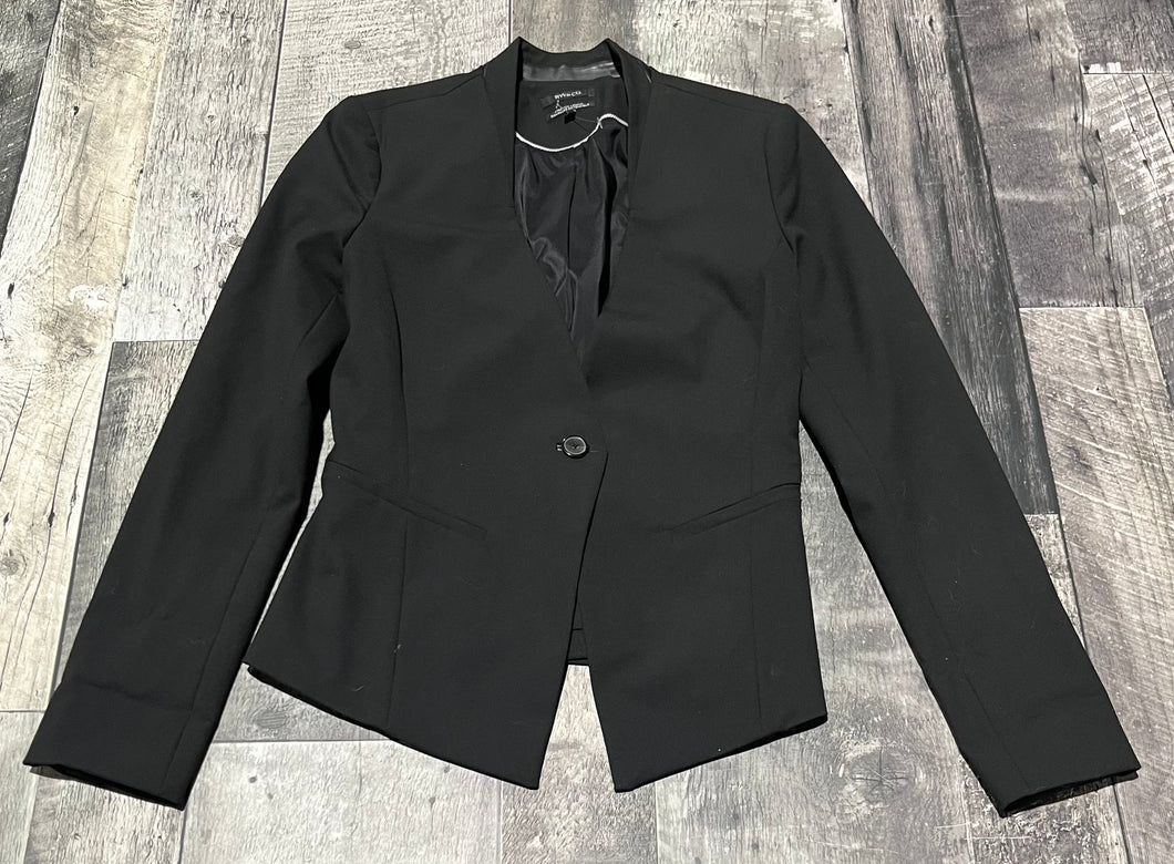 RW&CO black blazer - Hers size 2