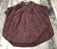 Load image into Gallery viewer, Wilfred burgundy button up oversized blouse - Hers size M
