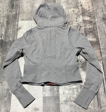 Load image into Gallery viewer, lululemon light grey crop hoodie - Hers size approx S
