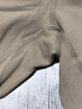 Load image into Gallery viewer, Alo beige high rise leggings - Hers size S
