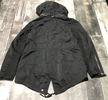 Load image into Gallery viewer, BCBG black light jacket - Hers size M
