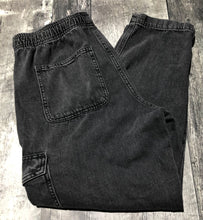 Load image into Gallery viewer, GAP dark grey mis rise easy jeans - Hers size M
