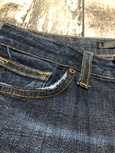 Load image into Gallery viewer, Joe’s dark blue high rise skinny ankle jeans - Hers size 27
