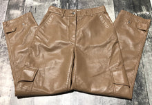 Load image into Gallery viewer, Wilfred brown cargo fake leather high rise pants - Hers size 2
