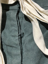 Load image into Gallery viewer, Wilfred teal green 37% linen cuffed pants - Hers size 4
