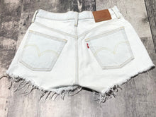Load image into Gallery viewer, Levi’s light blue high rise denim shorts - Hers size 26

