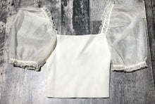 Load image into Gallery viewer, Wilfred white crop top blouse - Hers size 2XS
