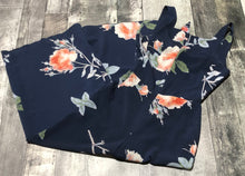 Load image into Gallery viewer, Wilfred navy/peach/green jumpsuit - Hers size 0
